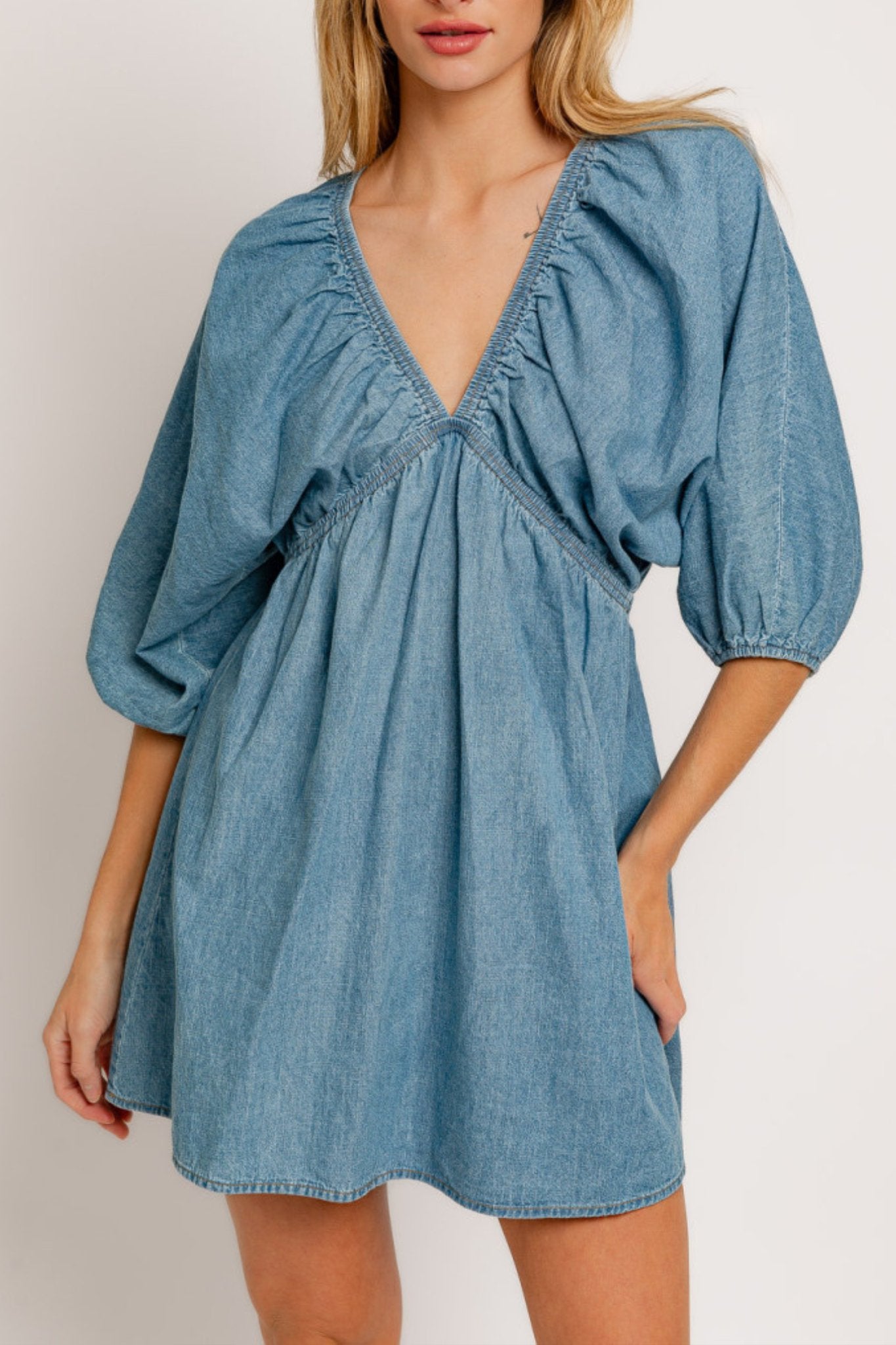 lelis denim dress Le Lis Low Waist Collared Sleeveless Denim Dress med