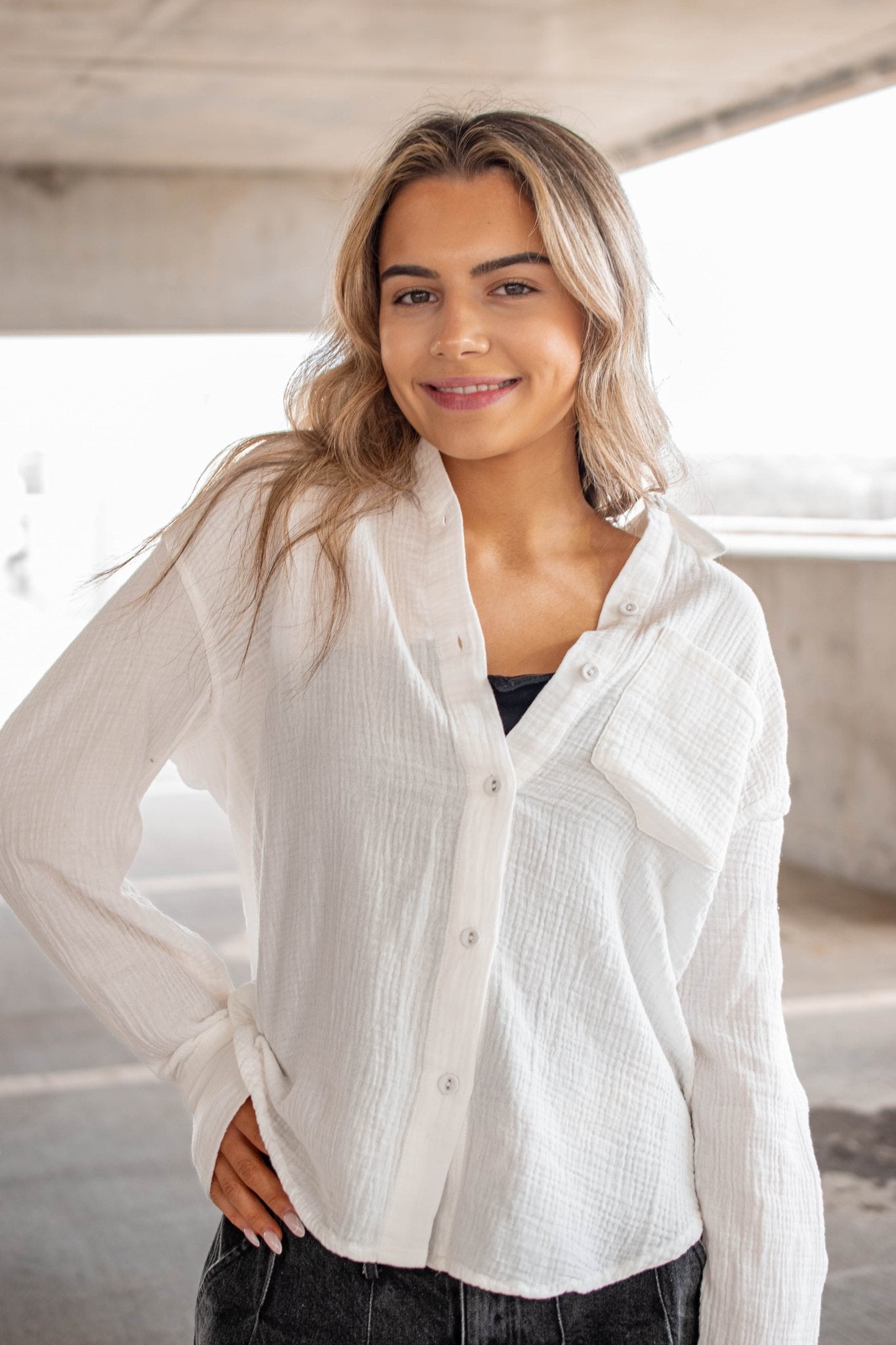 Steve Madden: Juna Top in White Cole Shoes