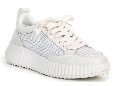 Steve Madden: Shock in White Leather - J. Cole ShoesSTEVE MADDENSteve Madden: Shock in White Leather
