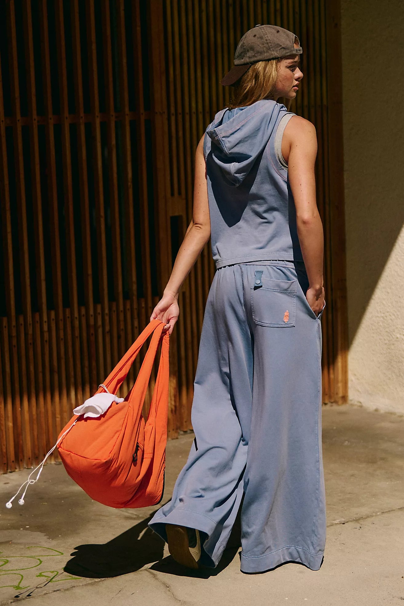 Free People Movement: Keep Pace Set