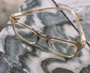 Peepers: Cavern Progressives in Fog