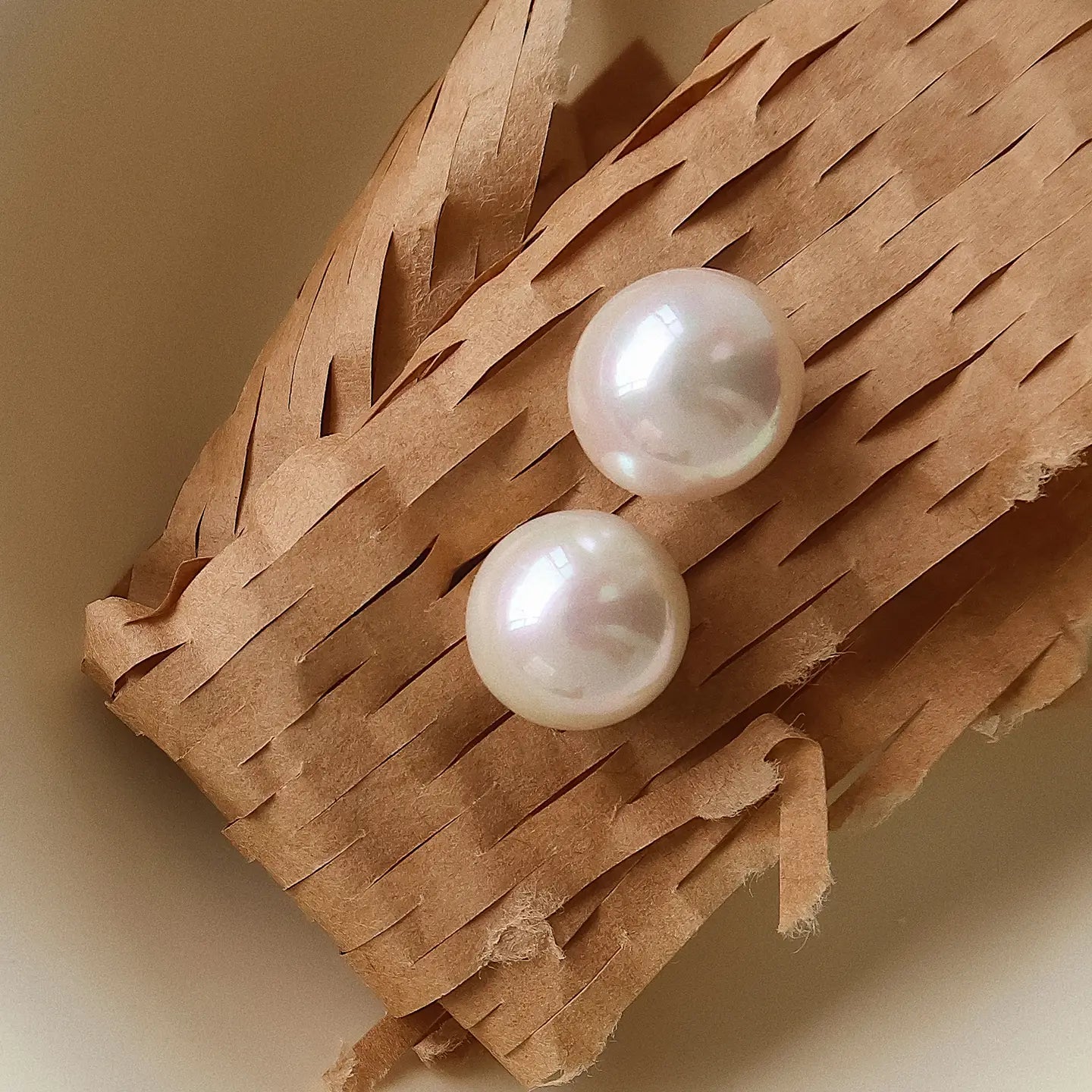 Amrae Classic Pearl Stud