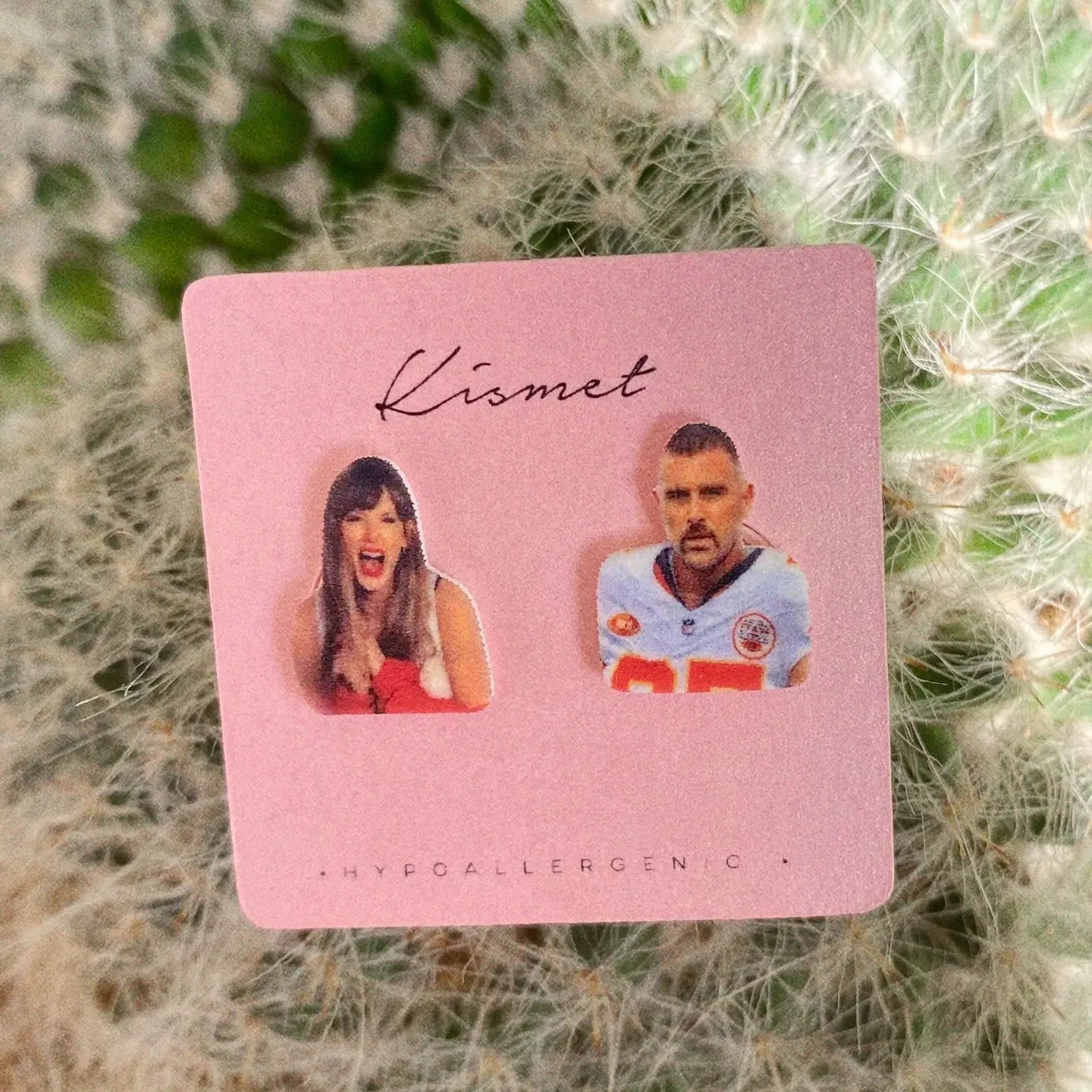 Kismet: Taylor Loves Travis Studs