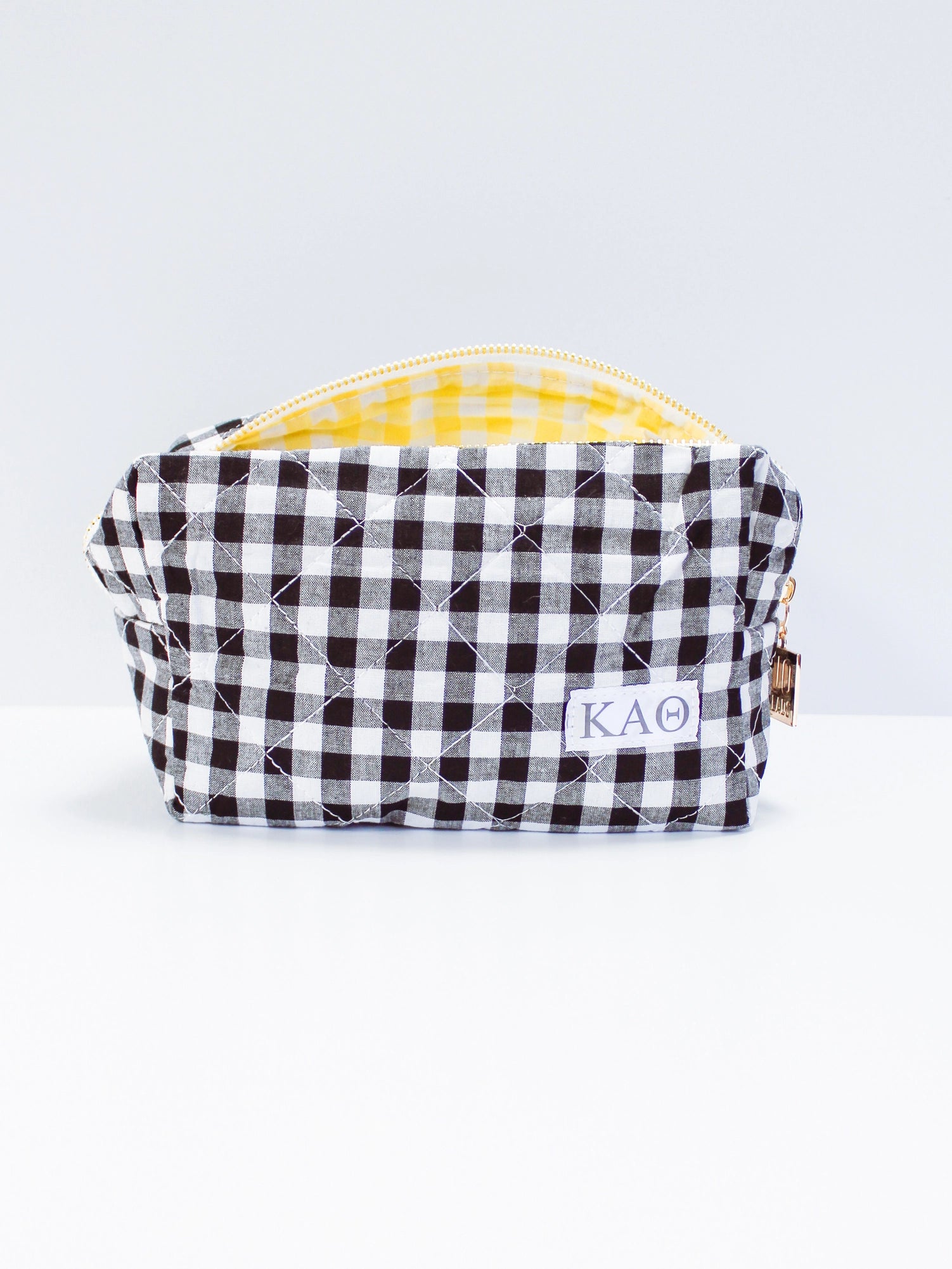 Duo Threads: Gingham Quilted Makeup Bag