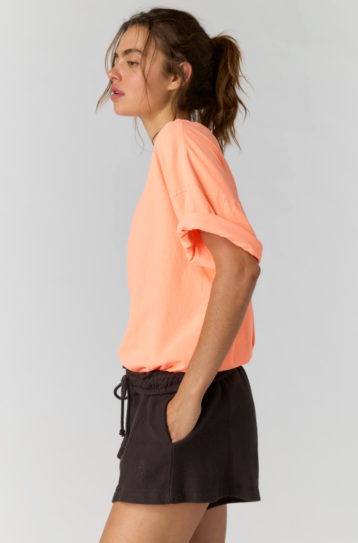 FP MOVEMENT TACKLE TEE IN BURNING UP