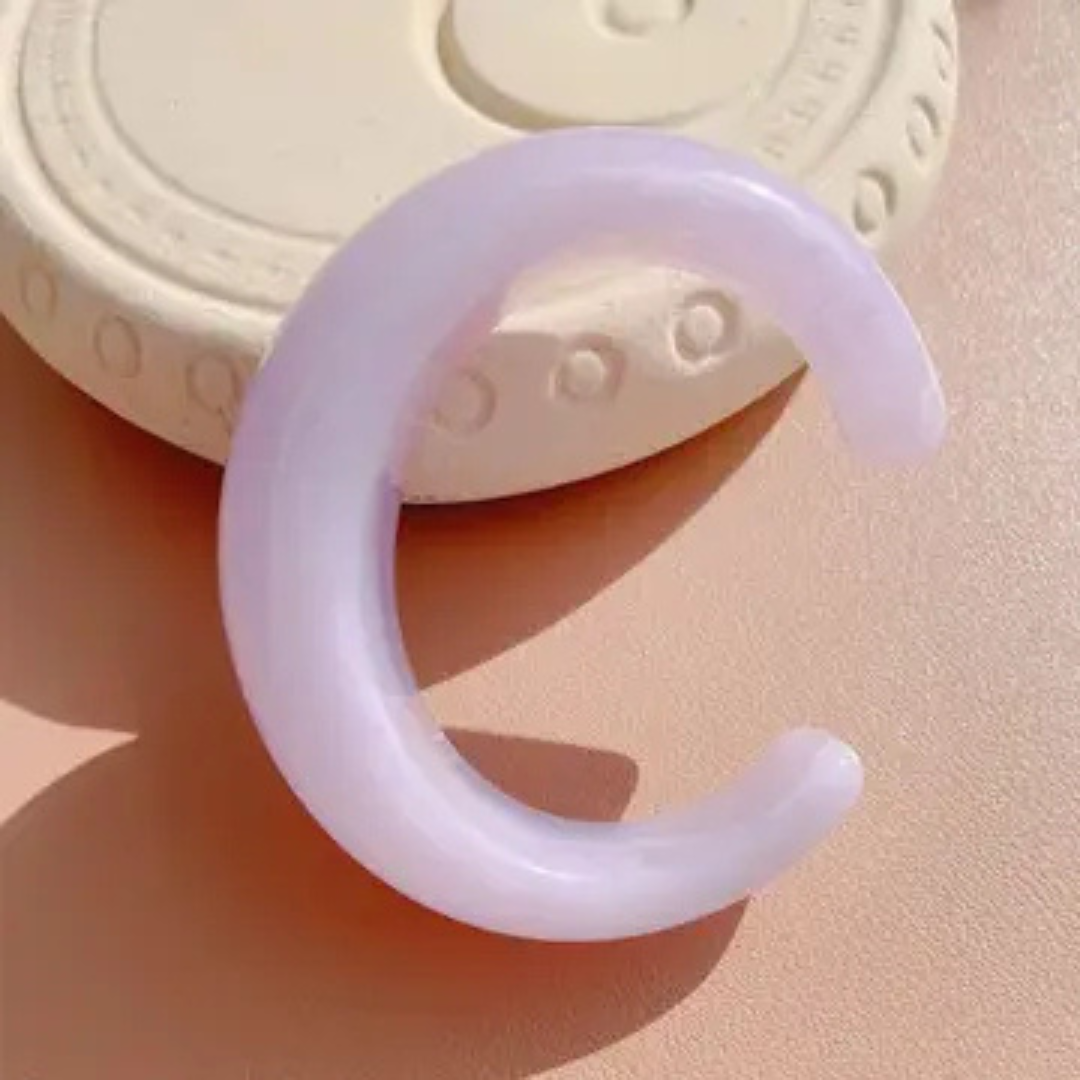 Thin Acrylic Bracelet in Purple at J.Cole Shoes Tulsa and Stillwater.