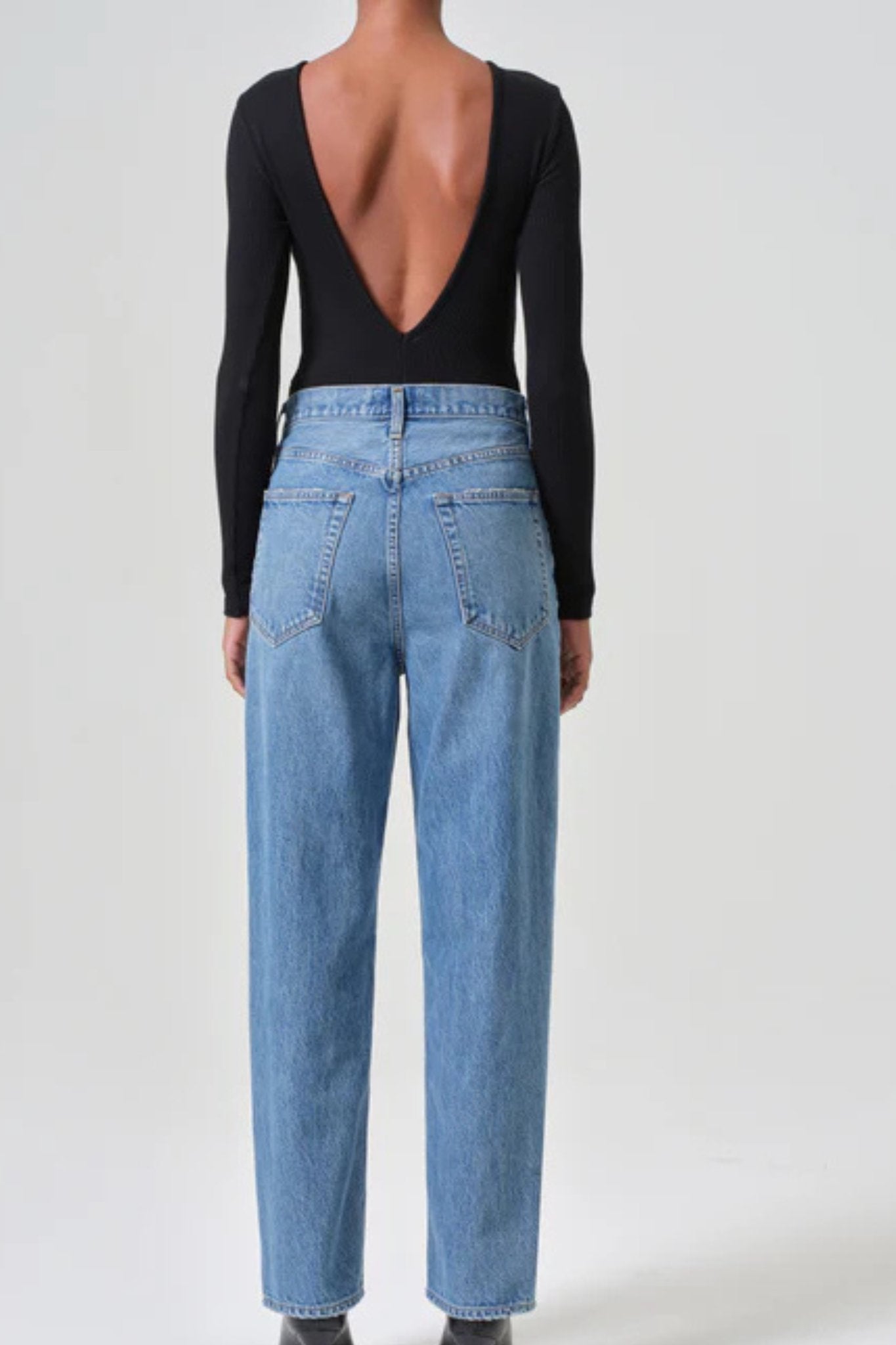 Agolde: V - Waist Baggy in Fairway - J. Cole ShoesAGOLDEAgolde: V - Waist Baggy in Fairway