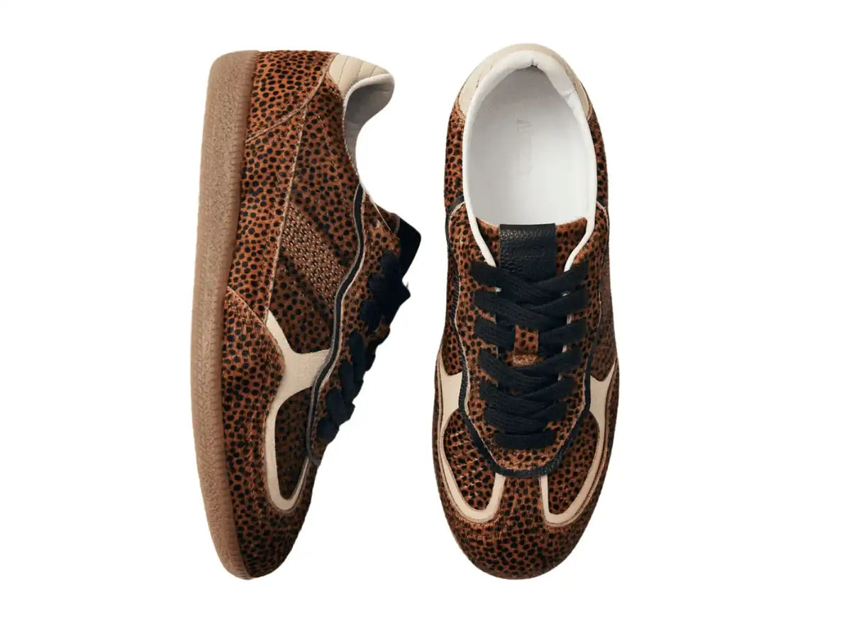 Alohas: TB.490 in Rife Soft Tan - J. Cole Shoes Alohas: TB.490 in Rife Soft Tan - J. Cole Shoes