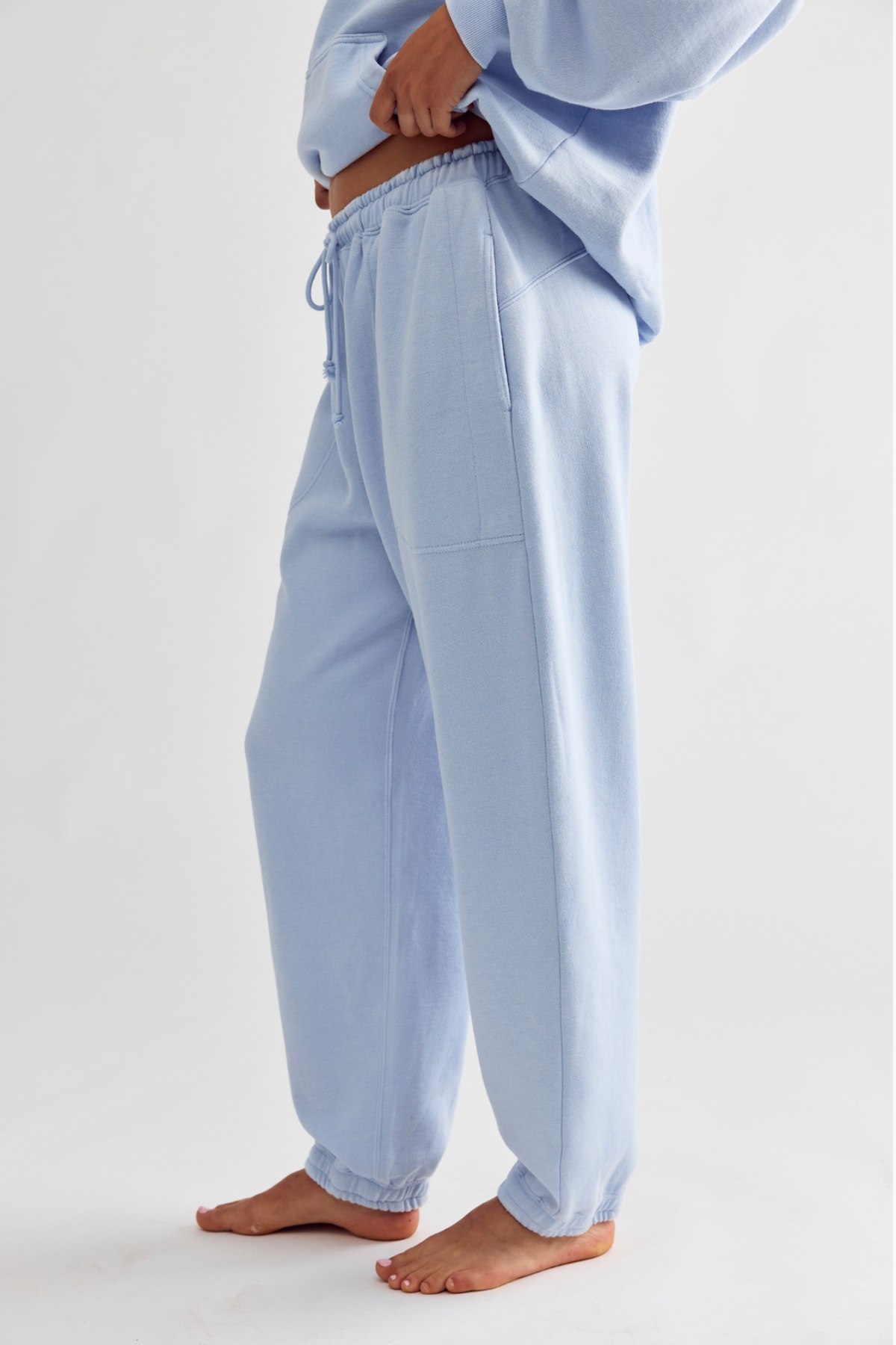 Free People Women's Slow it Down Jogger in Peri Ice