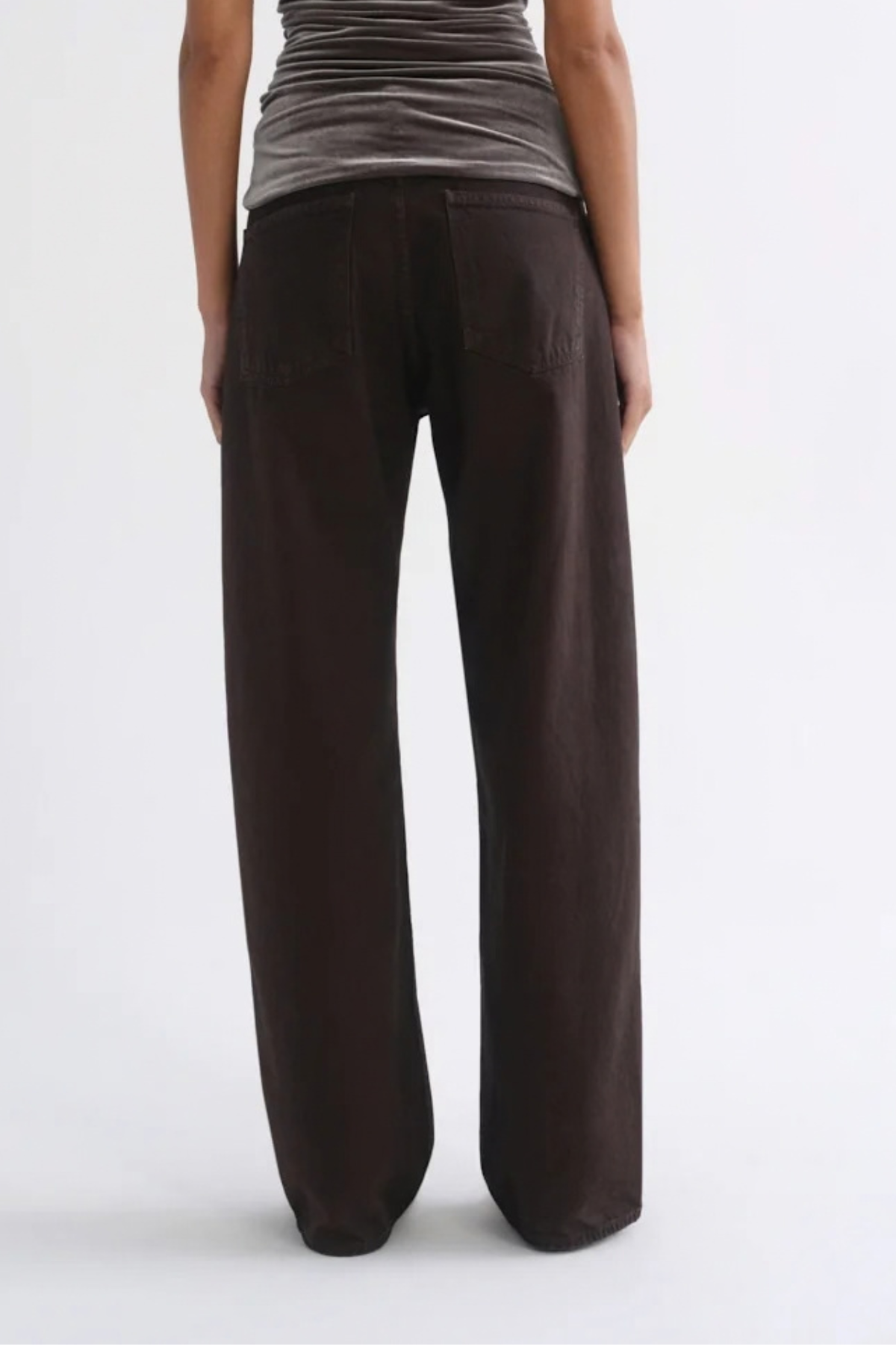 Agolde Arc Denim in Deep Roast