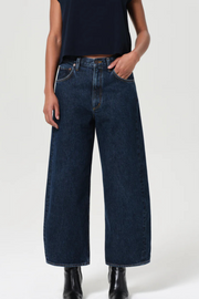 Agolde: Low Curve Cropped Jean in Pendulum