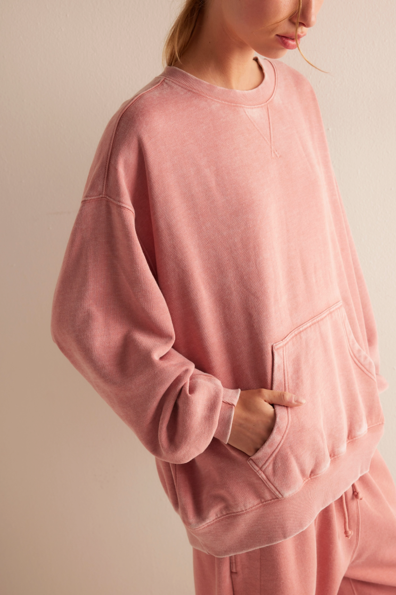 Free People: Slow It Down Pullover in Rose Dawn