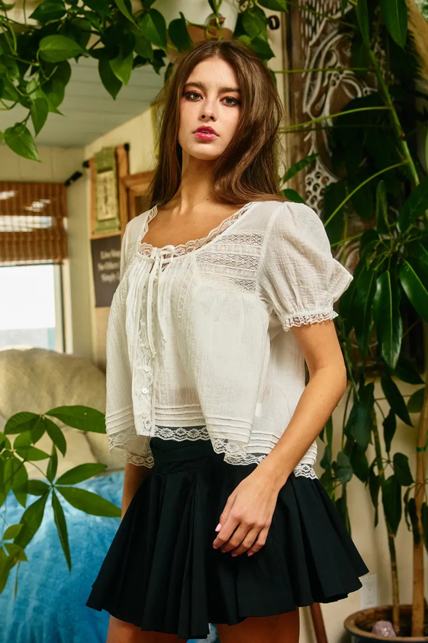 Matilda Romantic Lace Trim Cropped Cotton Blouse in White