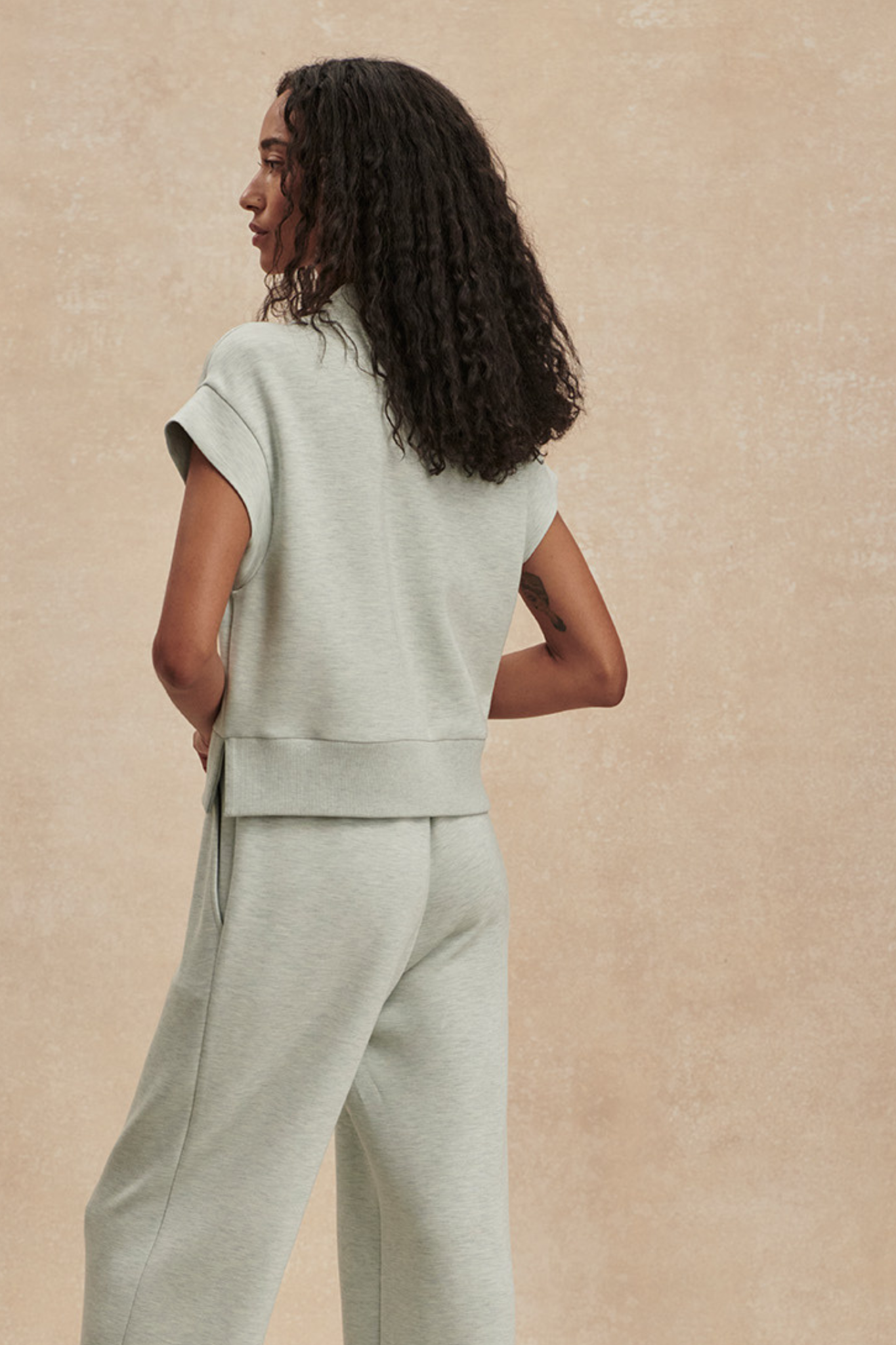 Varley: Gracee V-Neck Tank in Mint Green Marl