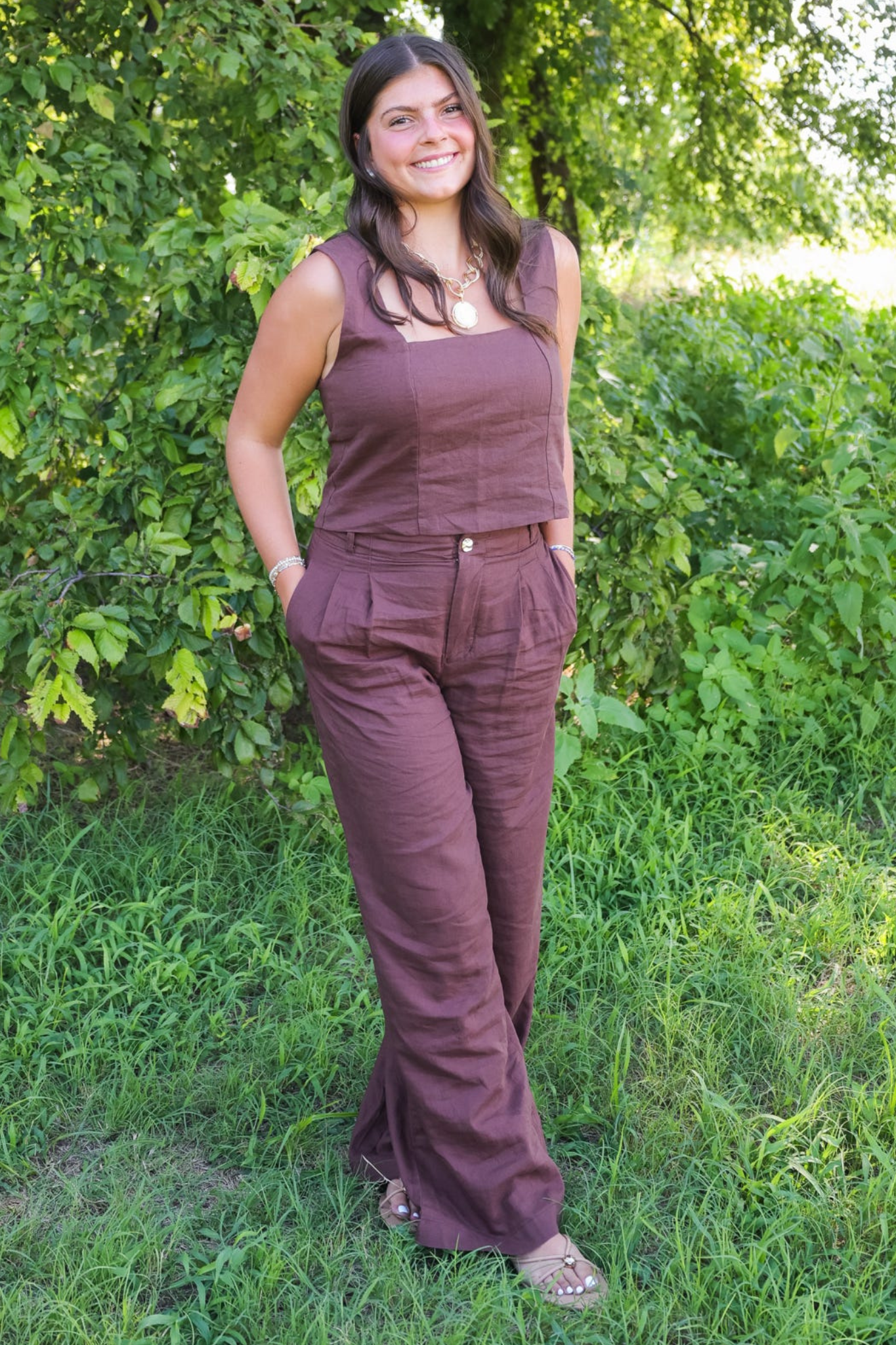 Z Supply: Magnolia Linen Top in Chocolate Cherry