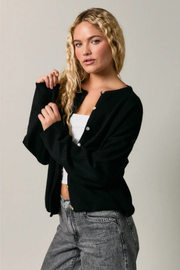 Le Lis Women's Long Sleeve Crew Neck Sweater Cardigan in Black