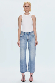 Pistola: Lexi in Bowie