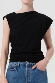 Agolde: Beth Tee in Black