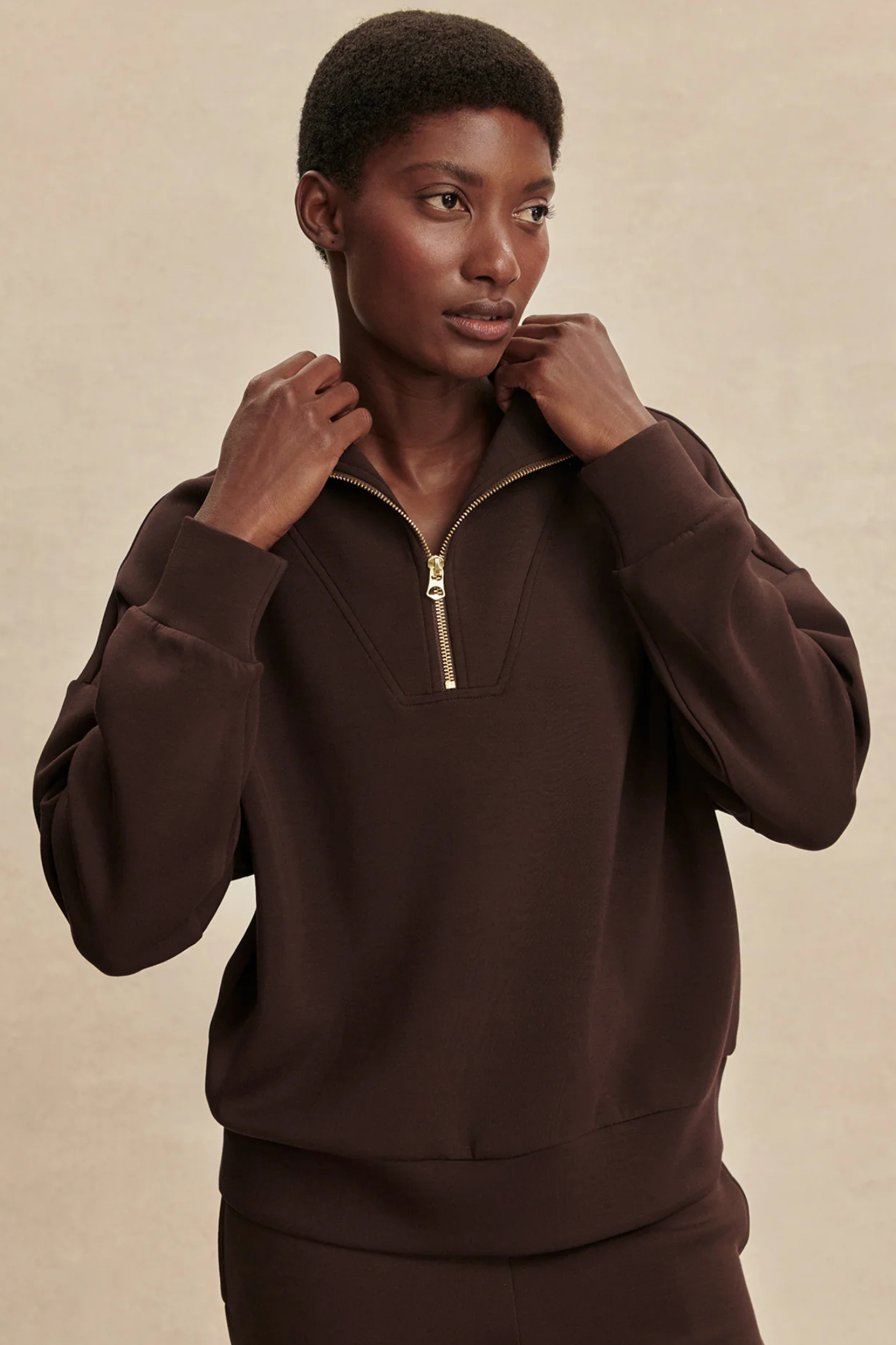 Varley: Hawley Half Zip Top in Coffee Bean