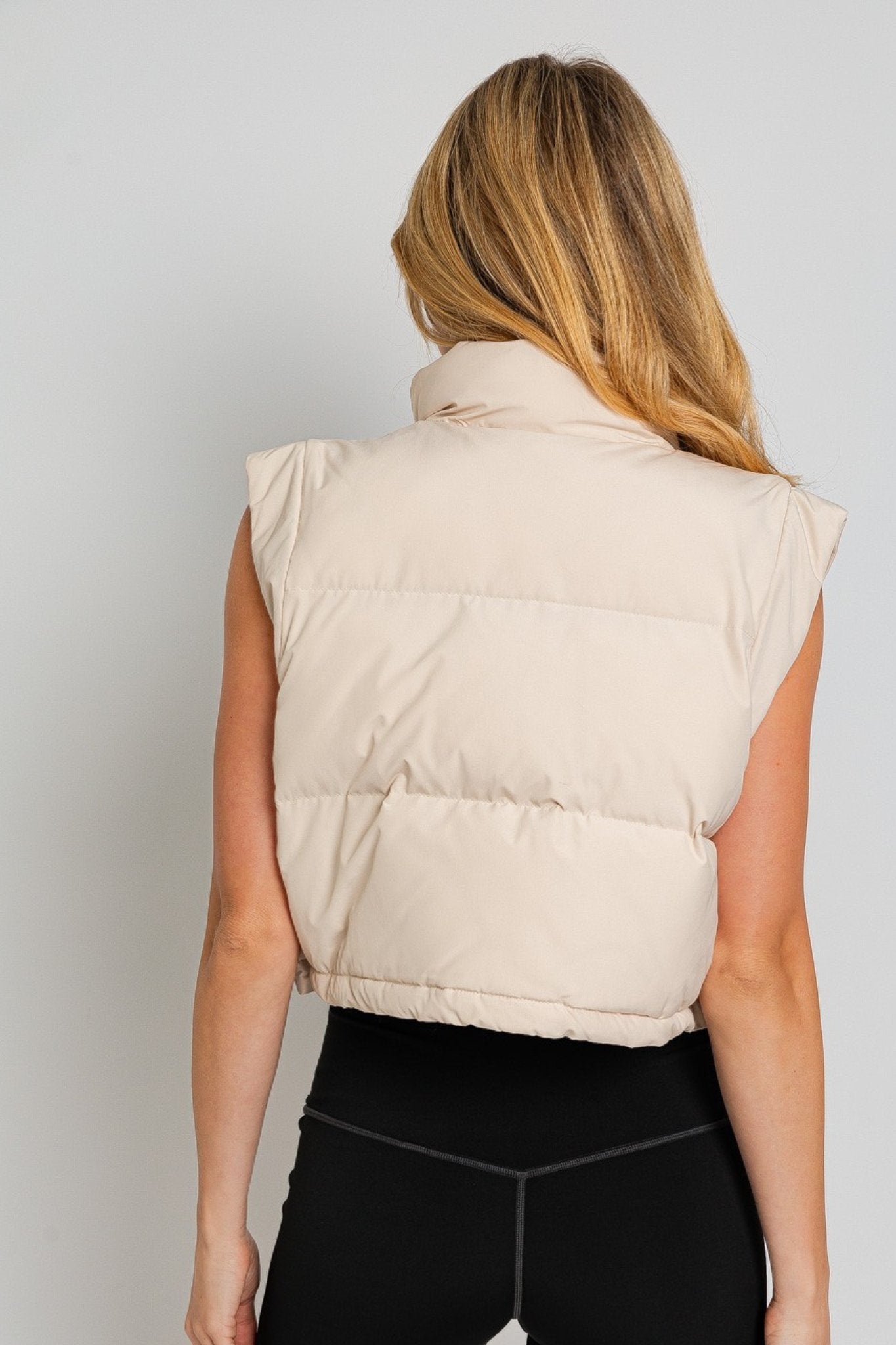 Cropped Puff Vest in Cream - J. Cole Shoesle lisCropped Puff Vest in Cream