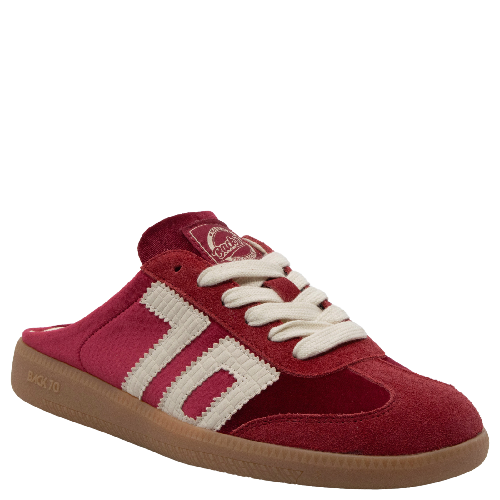 EASTER W26 in VELVET RED MILK