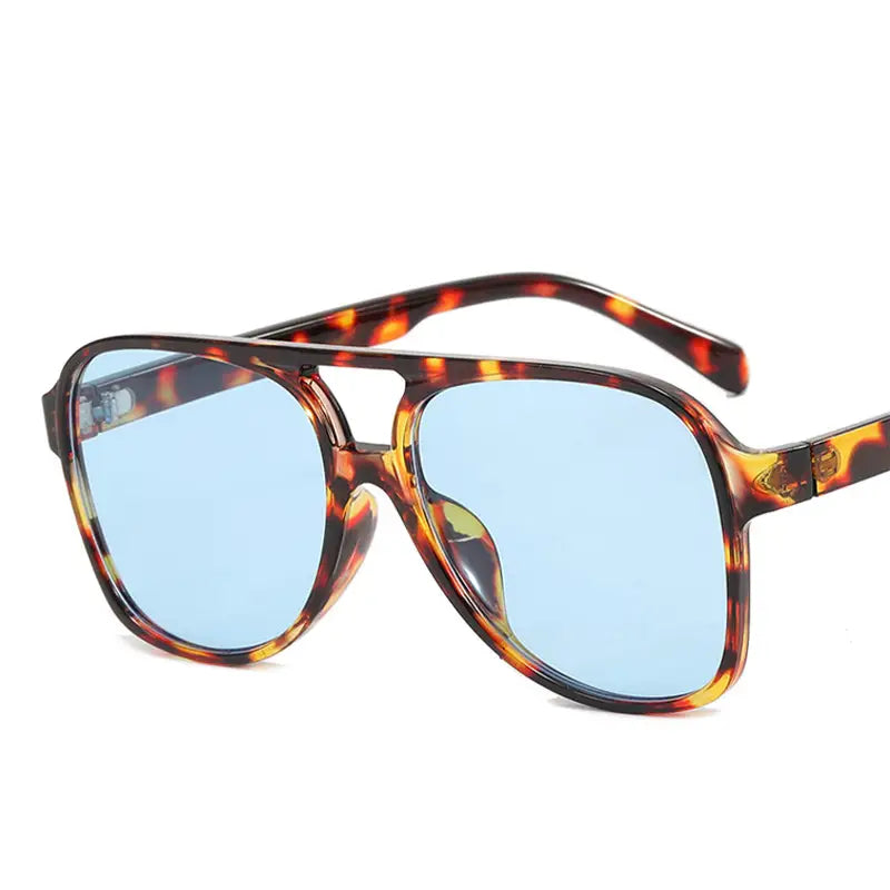 Aviator Sunglasses in Leopard/Blue