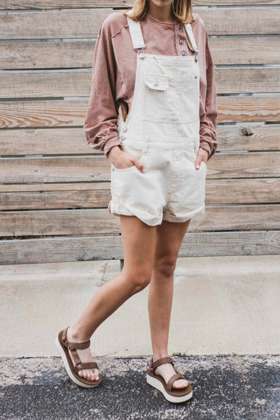 Free People: Baggy Shortall - J. Cole ShoesFREE PEOPLEFree People: Baggy Shortall
