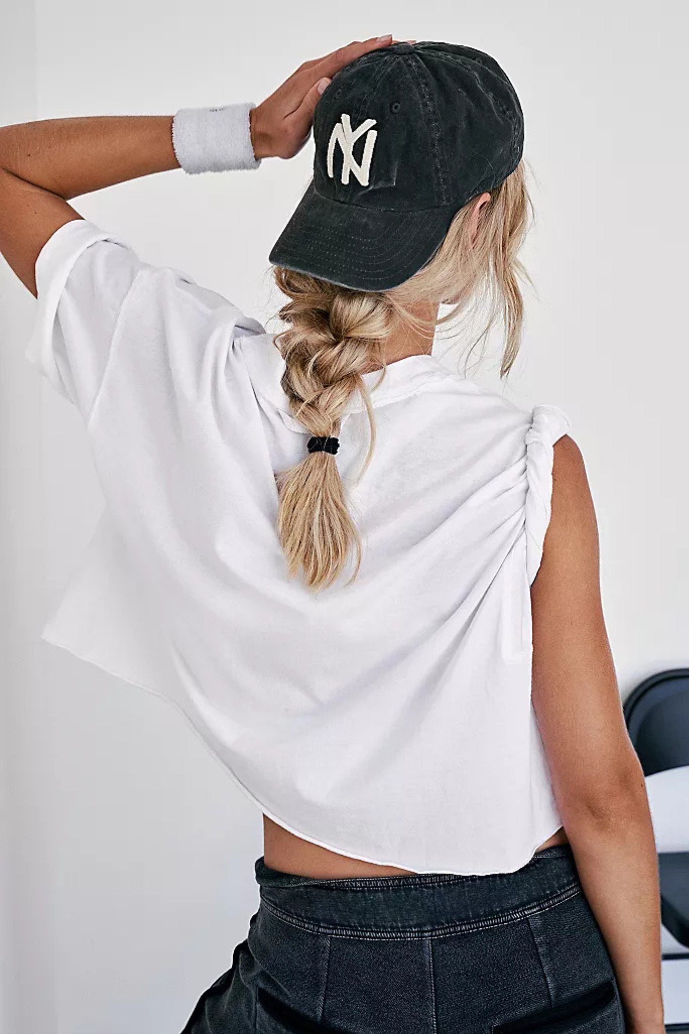 Free People: Inspire Tee in White - J. Cole ShoesFREE PEOPLEFree People: Inspire Tee in White