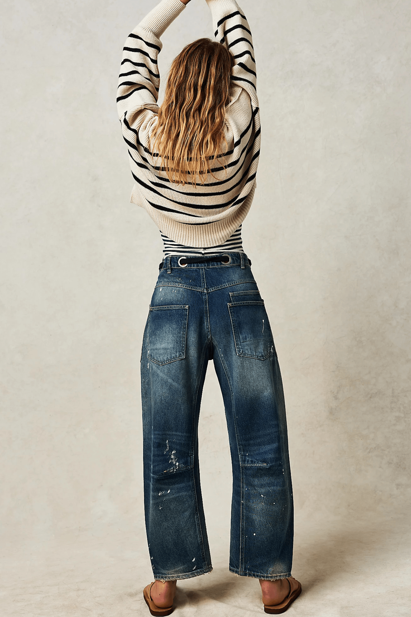 Free People: Moxie Low Slung Pull On Barrel Jean - J. Cole ShoesFREE PEOPLEFree People: Moxie Low Slung Pull On Barrel Jean