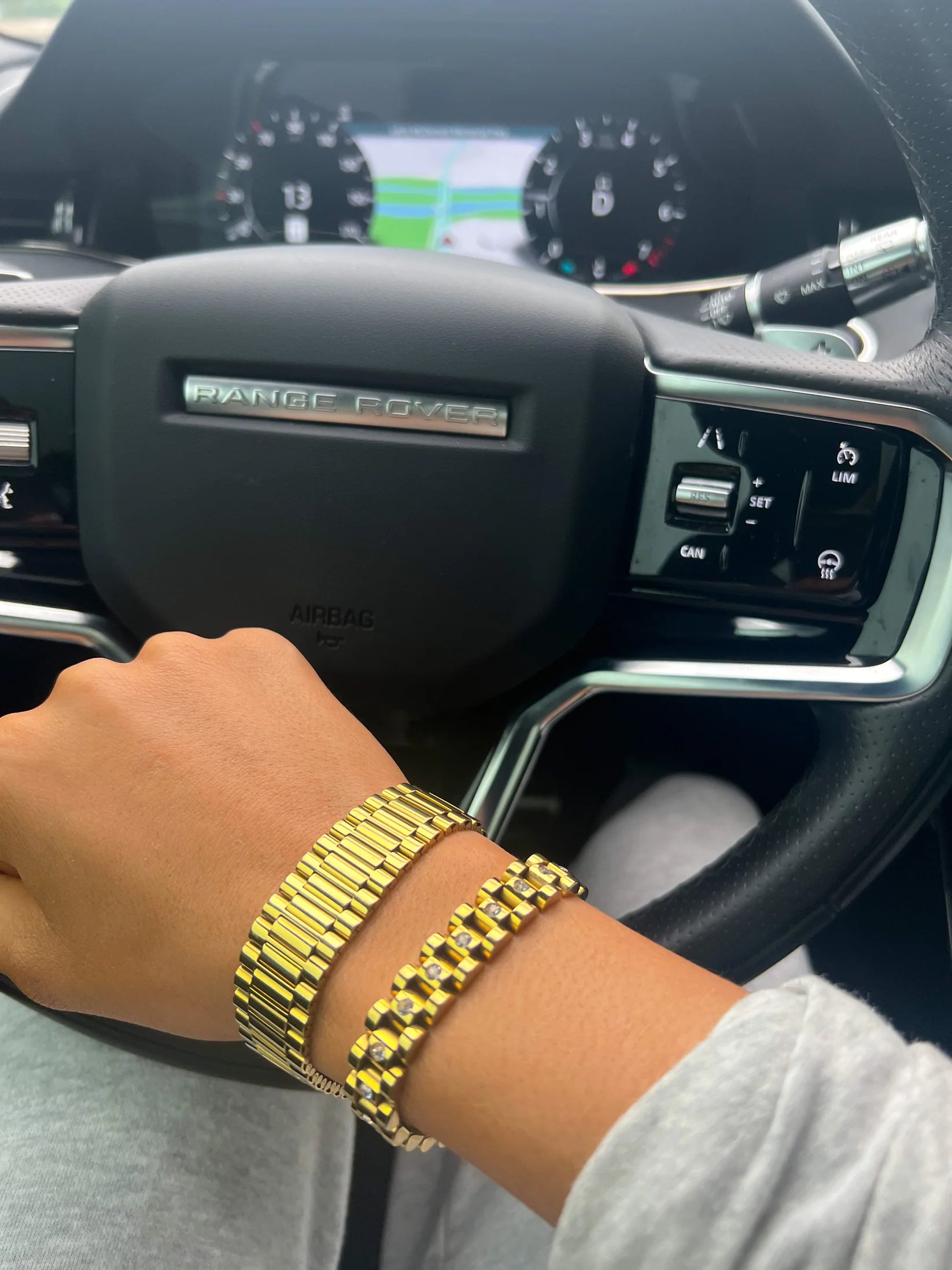 Chansuttpearls: Diamond Rolly Bracelet in Gold