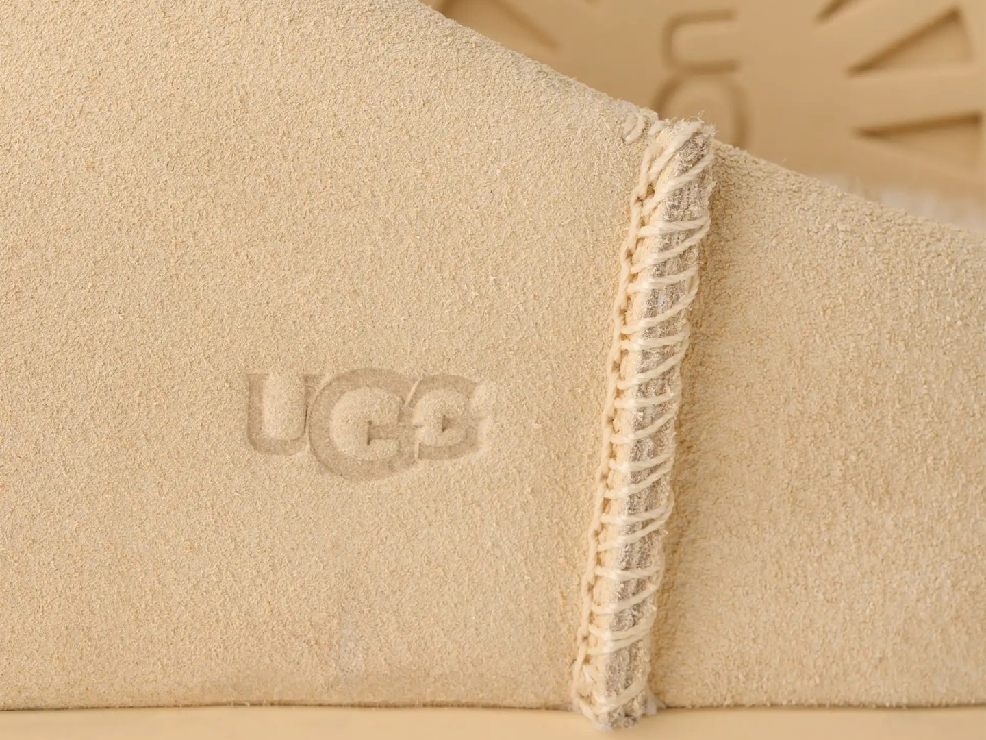 Ugg: Elea Slip-On in Pale Buttercup