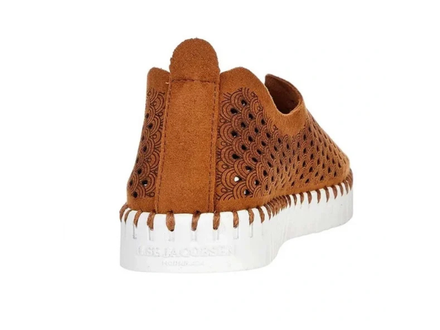 Isle Jacobsen: Tulip 139 in Cashew