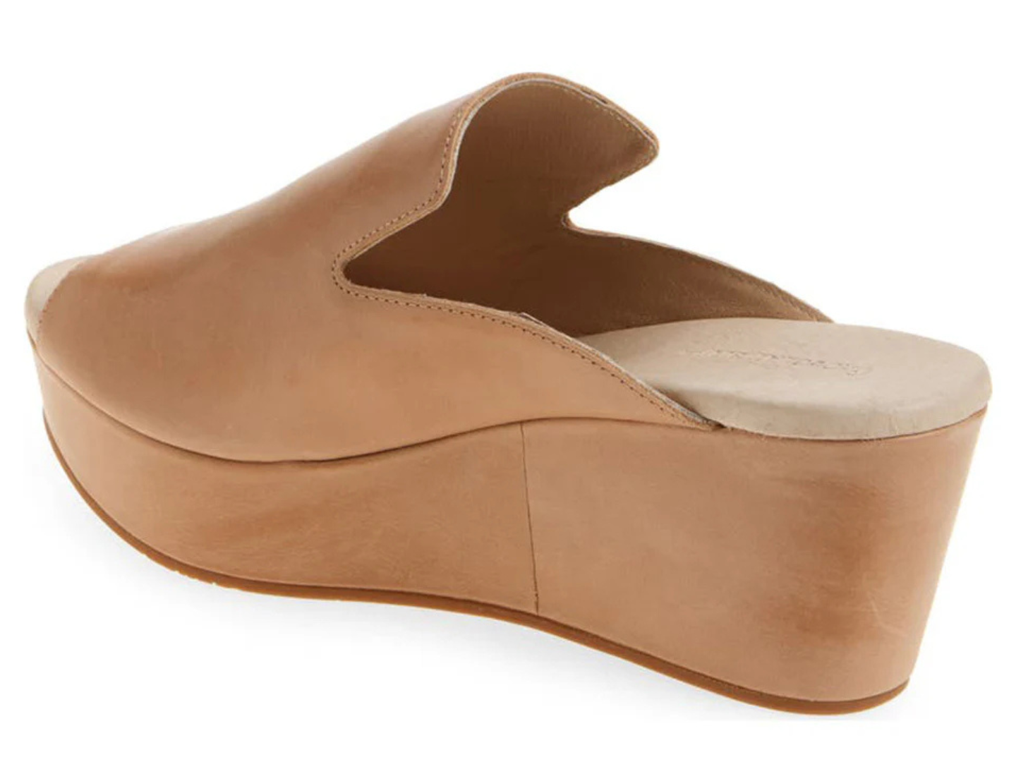 Chocolate Blu: Whisper in Camel