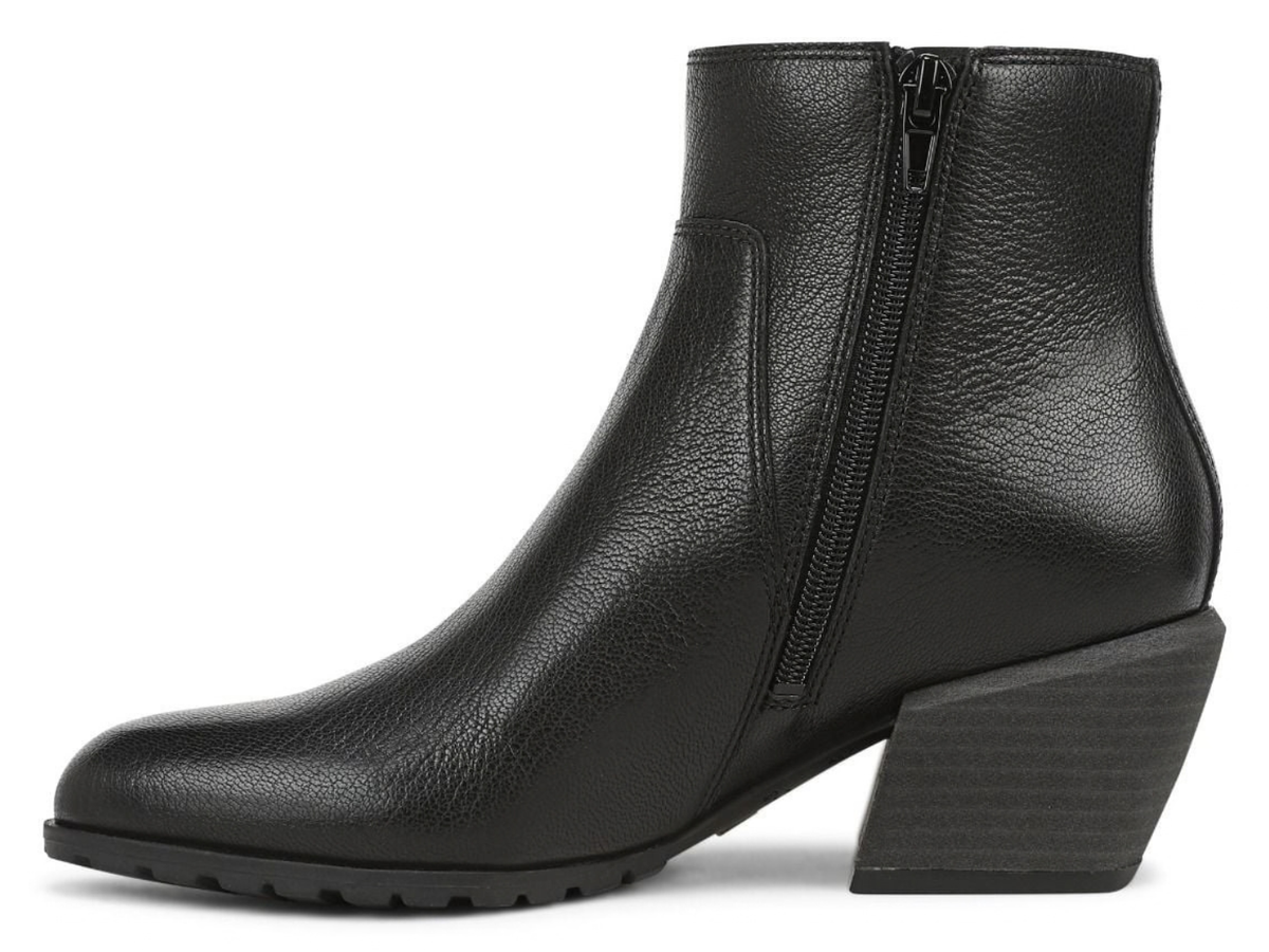 vionic boots at jcole shoes tulsa