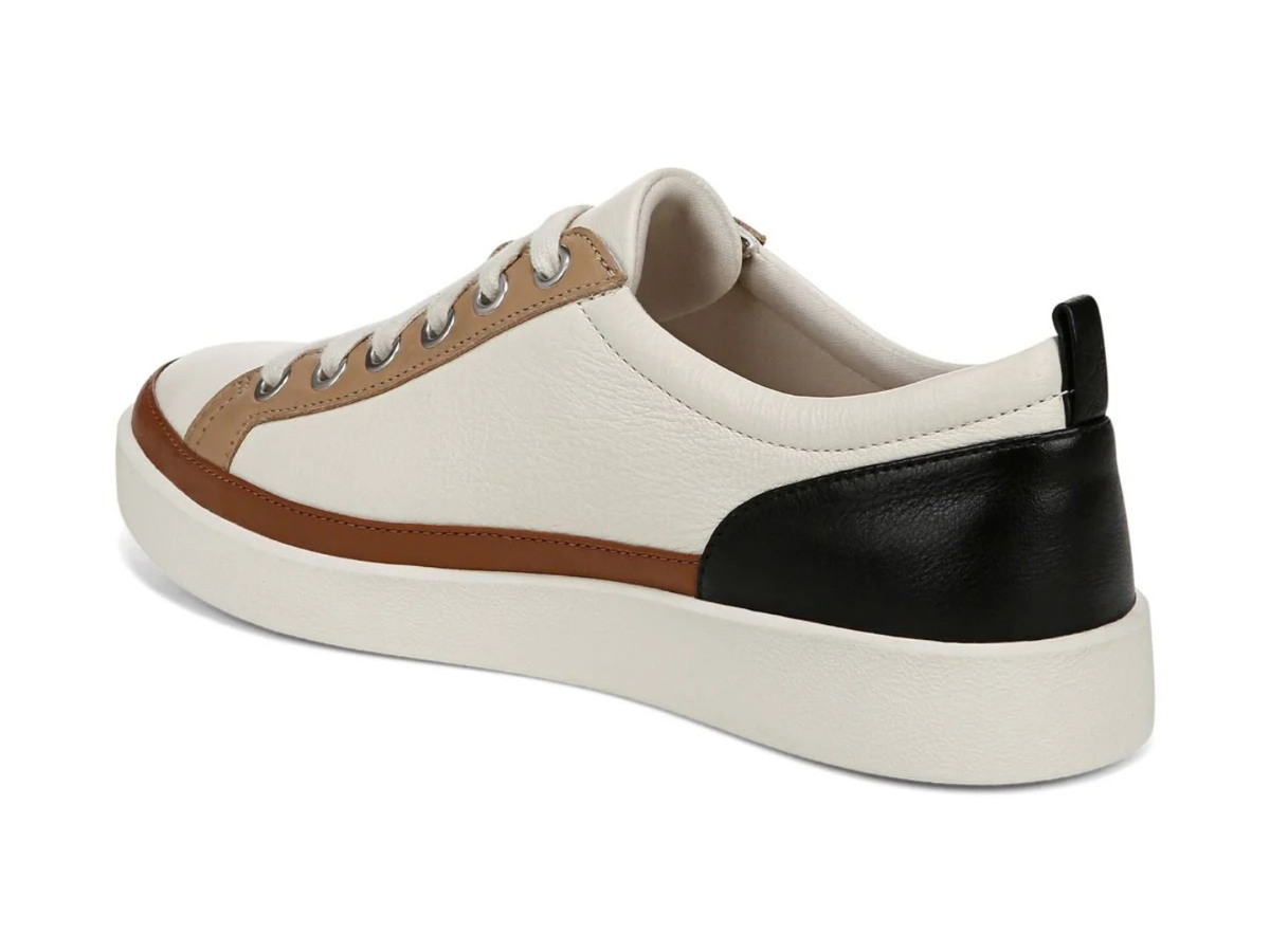 Vionic shoes at jcole shoes tulsa