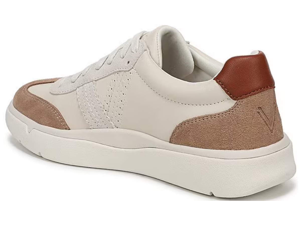 vionic sneakers at jcole shoes tulsa