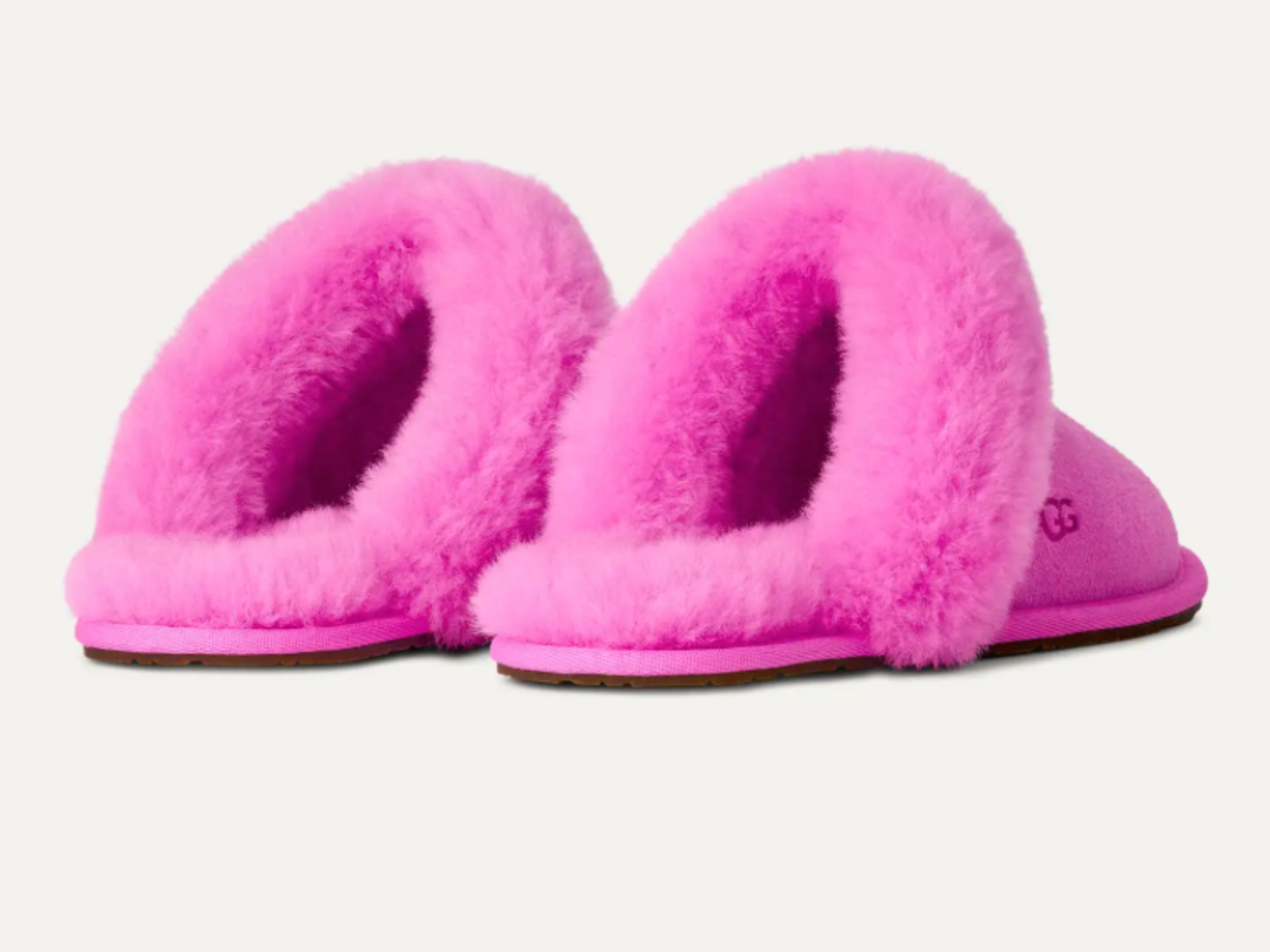 Ugg Women's Scuffette II in Bright Fuchsia