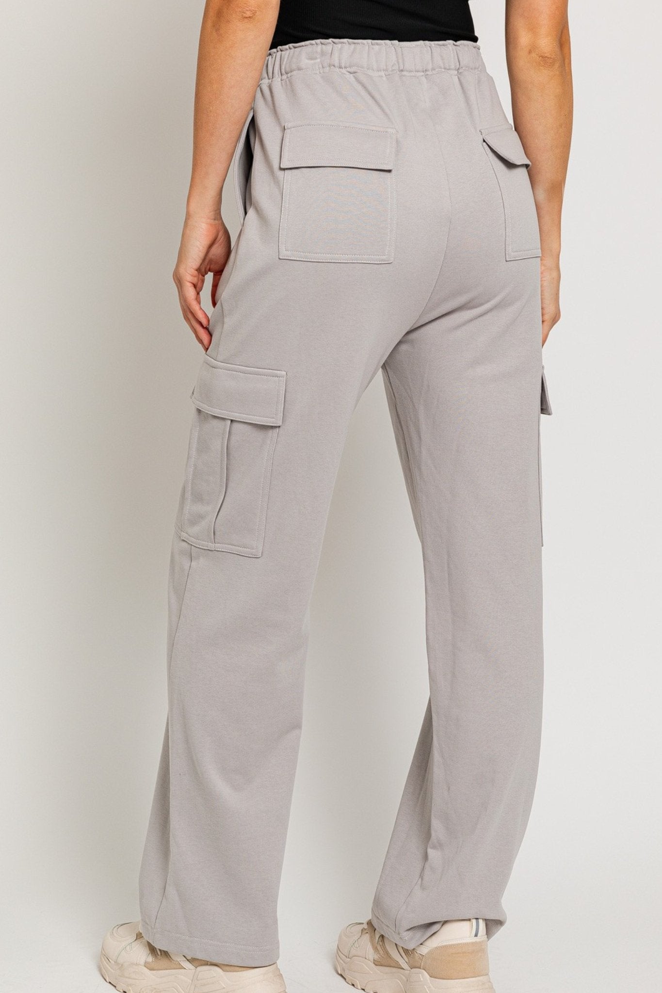 Cozy Cargo Sweatpants - J. Cole ShoesLE LISCozy Cargo Sweatpants