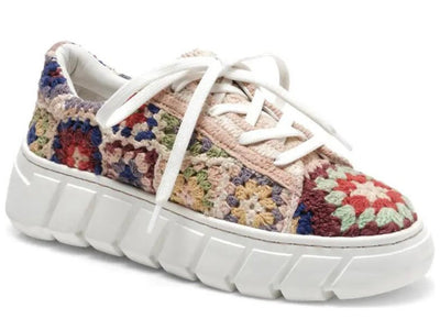 Free People: Catch Me If You Can Crochet - J. Cole ShoesFREE PEOPLE
