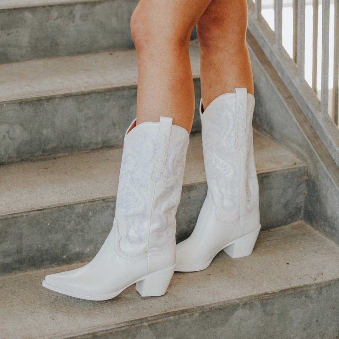 Jeffrey Campbell: Dagget in White - J. Cole Shoes