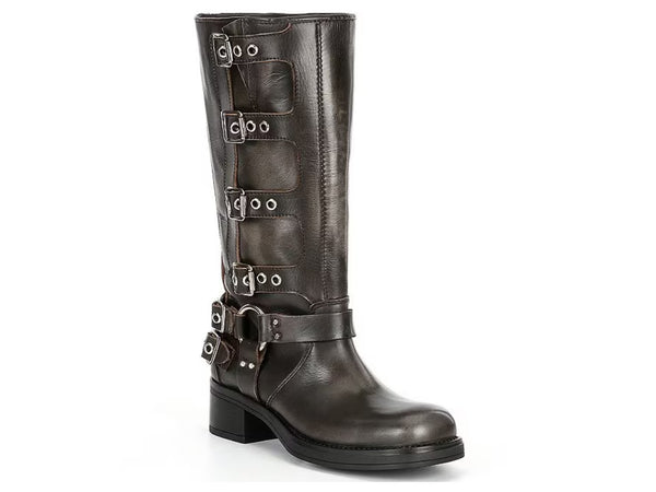 Steve Madden Brocks in Distressed Black - J. Cole Shoes