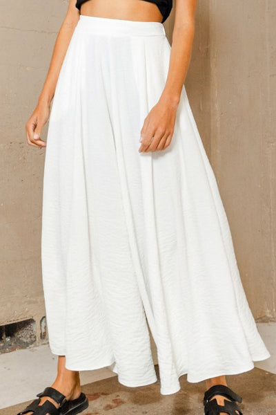 Wide Leg Woven Pant in White - J. Cole ShoesBUCKETLISTWide Leg Woven Pant in White